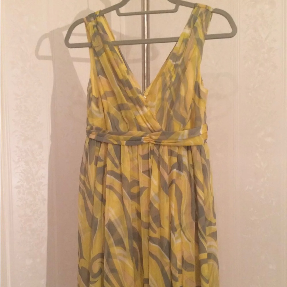 SOLD Postage Stamp Sleeveless Yellow Silk Dress - Picture 2 of 8